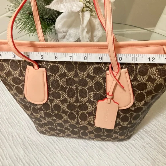 Elegant Brown and Pink Tote Bag - Picture 6 of 16